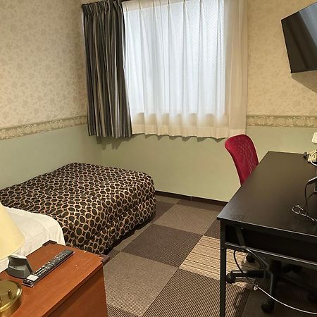 Futsukaichi Green Hotel Chikushino Bagian luar foto