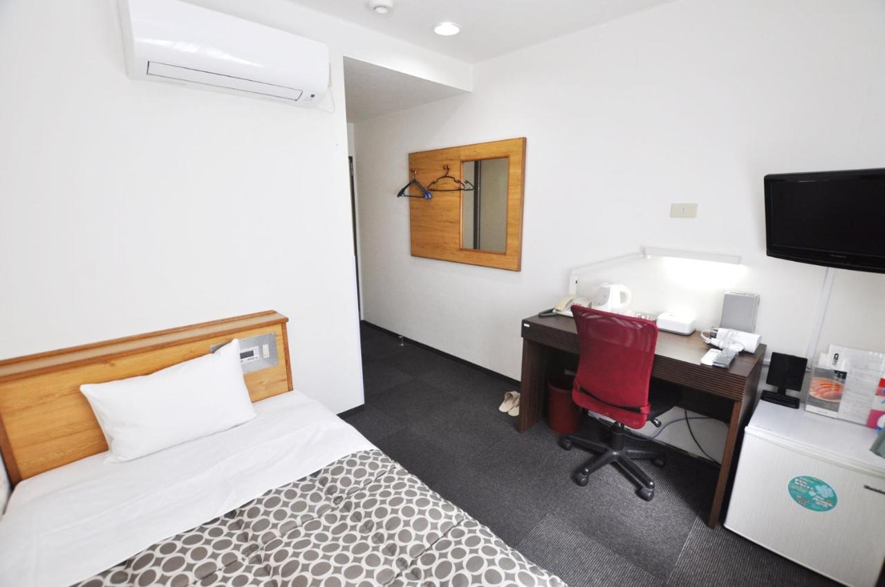 Futsukaichi Green Hotel Chikushino Bagian luar foto