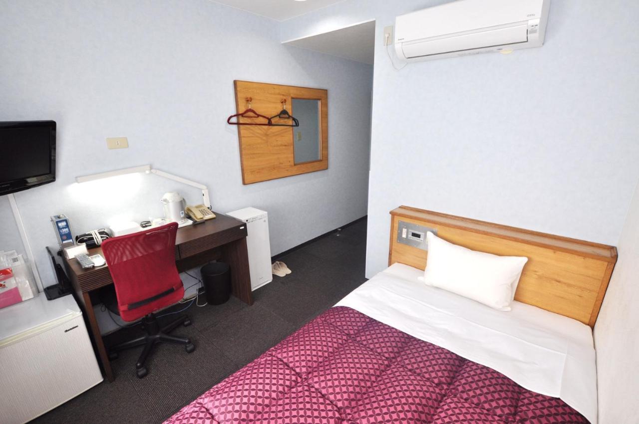 Futsukaichi Green Hotel Chikushino Bagian luar foto