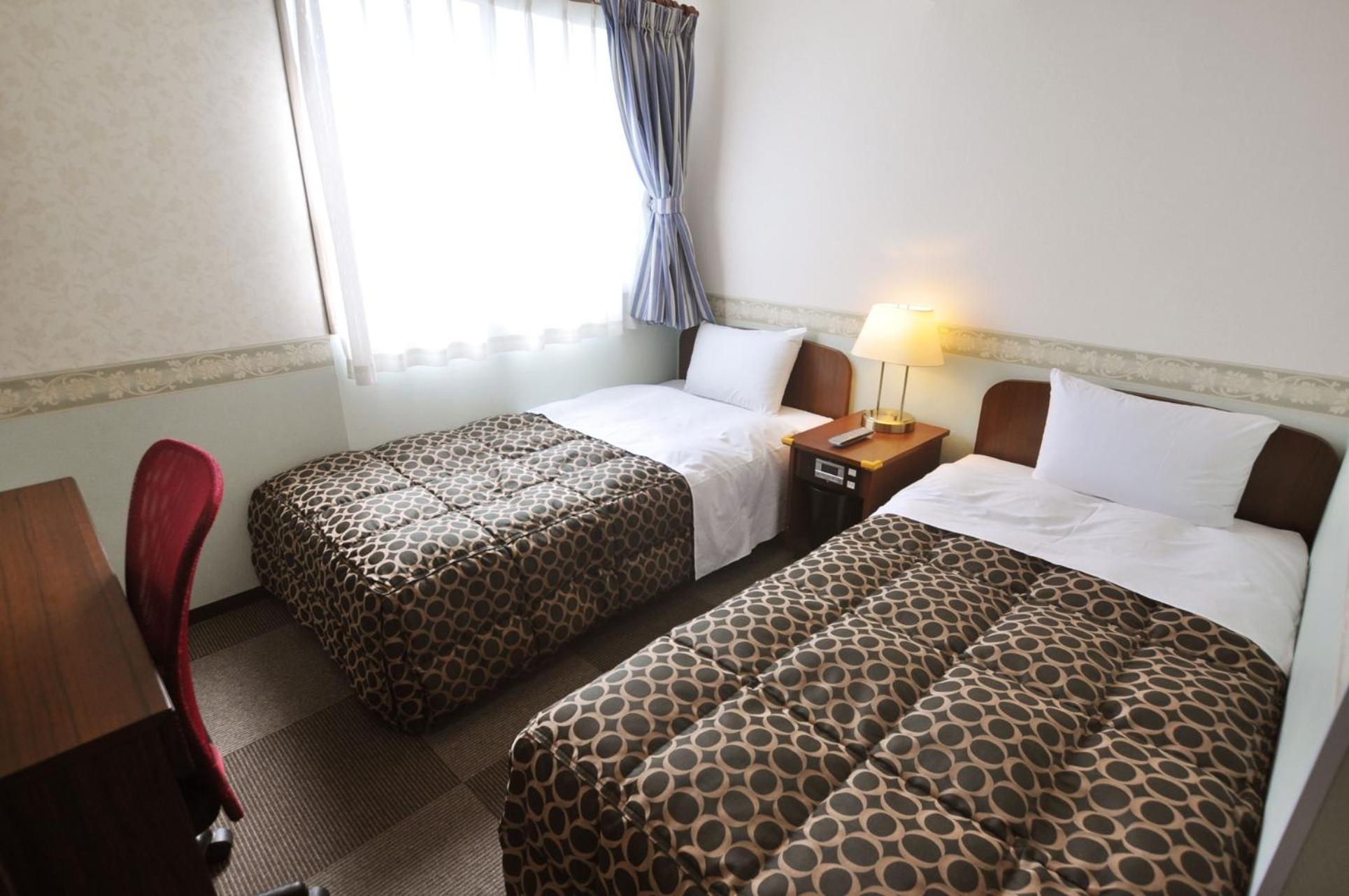 Futsukaichi Green Hotel Chikushino Ruang foto
